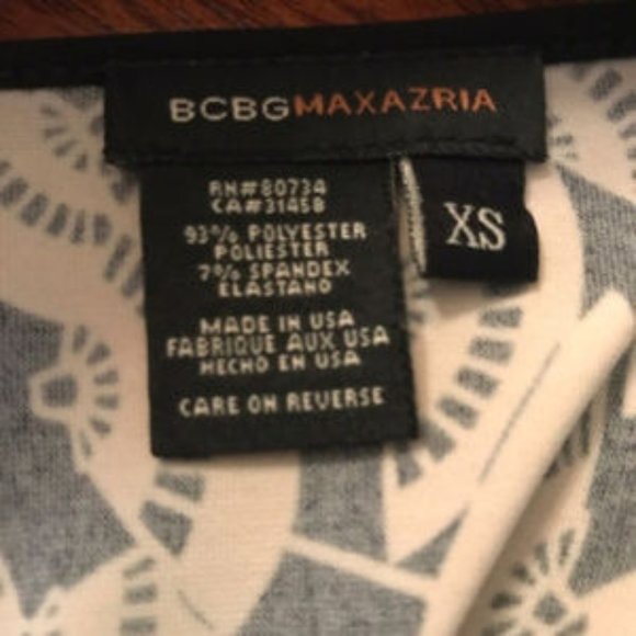 BCBGMAXAZRIA Umbrella Print Wrap Dress size XS - Picture 6 of 6